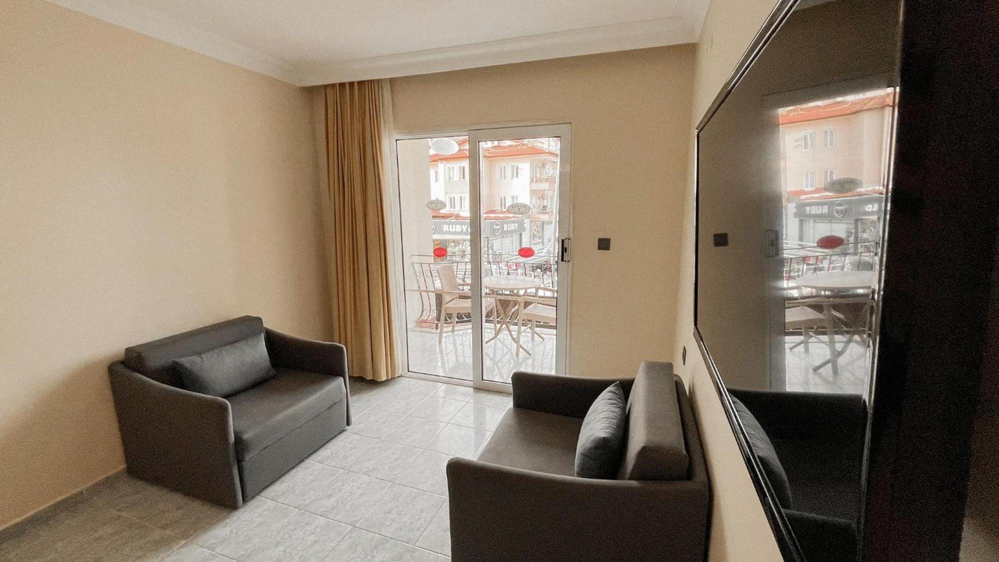 מרמריס Ozlem 2 Apart Hotel מראה חיצוני תמונה